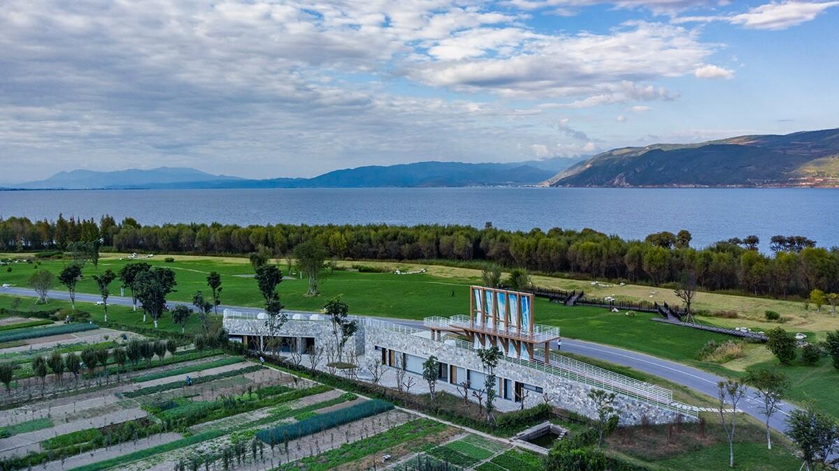 帆的乡愁：环洱海生态廊道五号驿站  / 三文建筑
