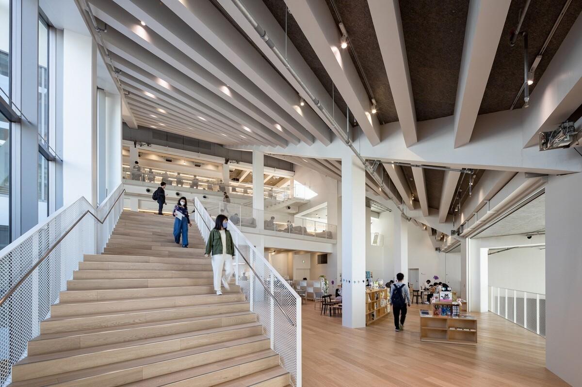 东京工业大学 Hisao & Hiroko Taki 广场 / 隈研吾建筑事务所
