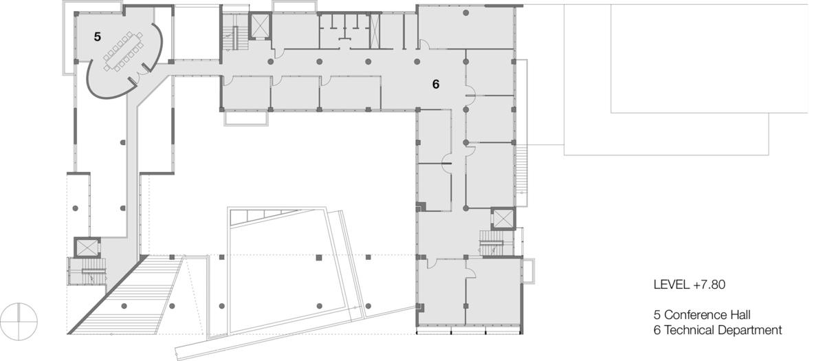 希腊拉米亚市政供水办大楼 / VTria 建筑事务所