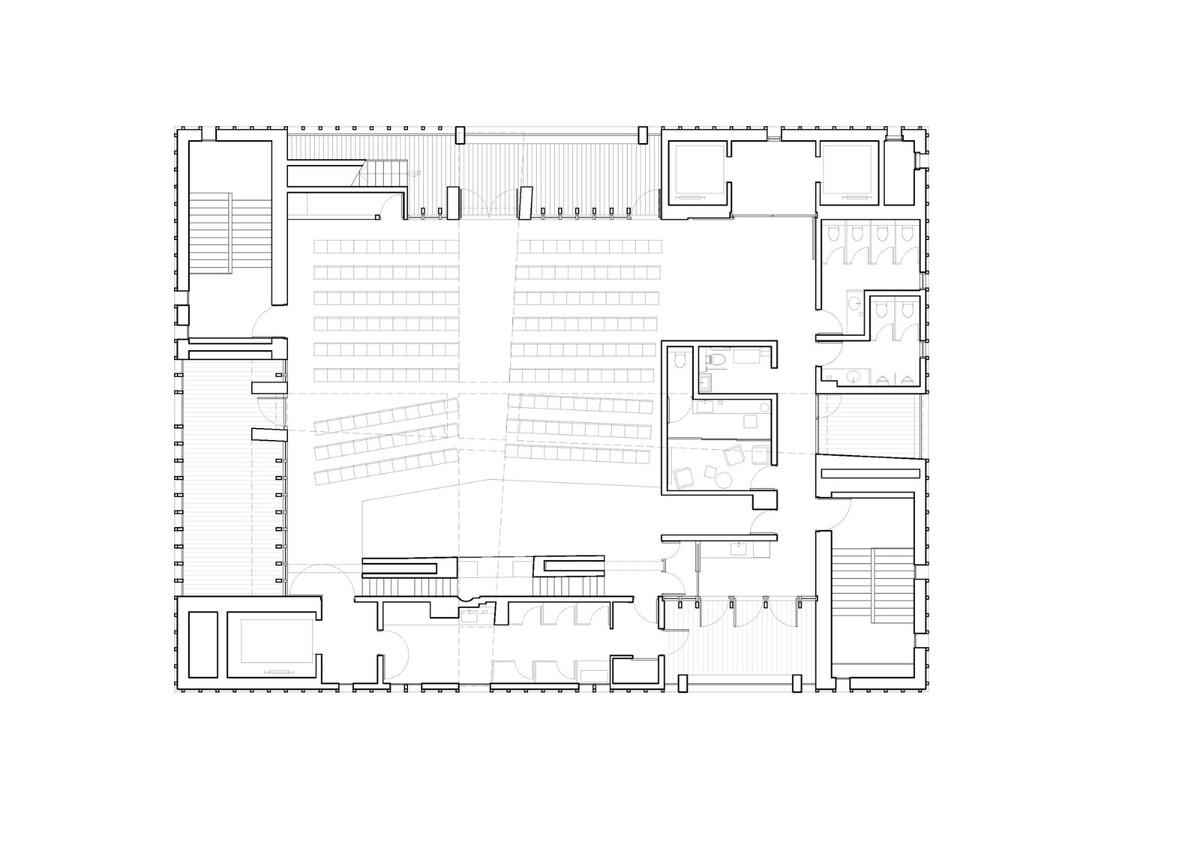 垂直教堂，淡江教堂 / Behet Bondzio Lin Architekten