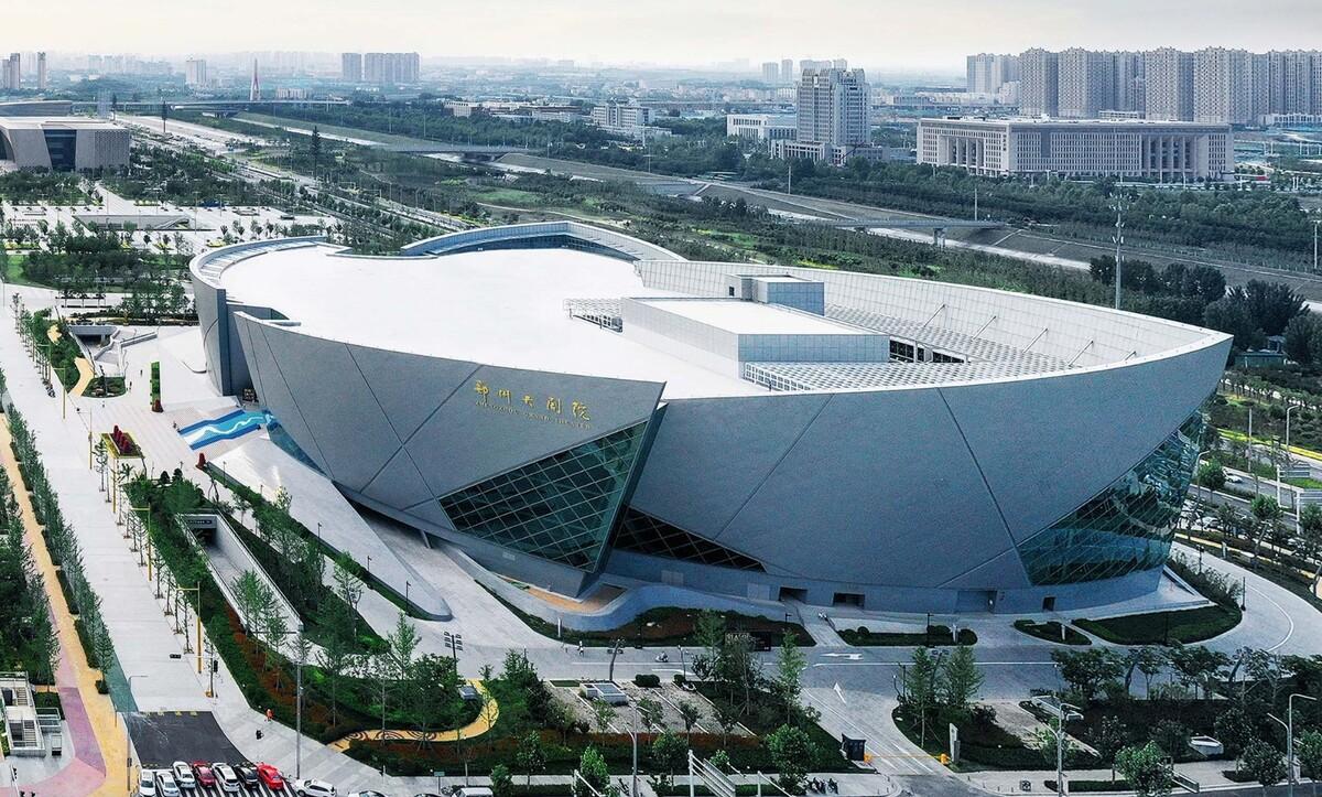 郑州大剧院 / 哈尔滨工业大学建筑设计研究院