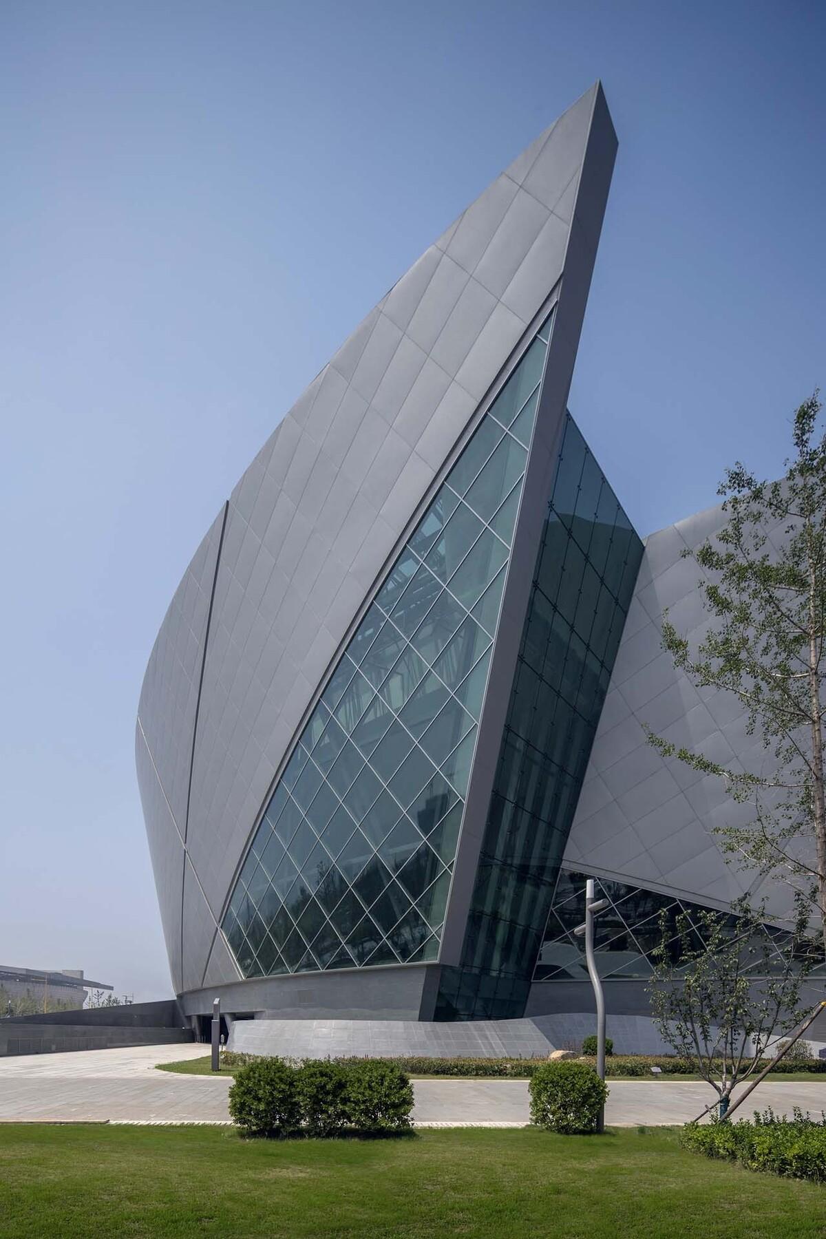郑州大剧院 / 哈尔滨工业大学建筑设计研究院