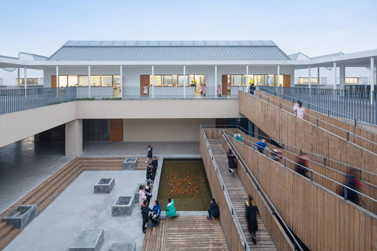 调整大小 17 首层活动庭院 是然建筑摄影.jpg