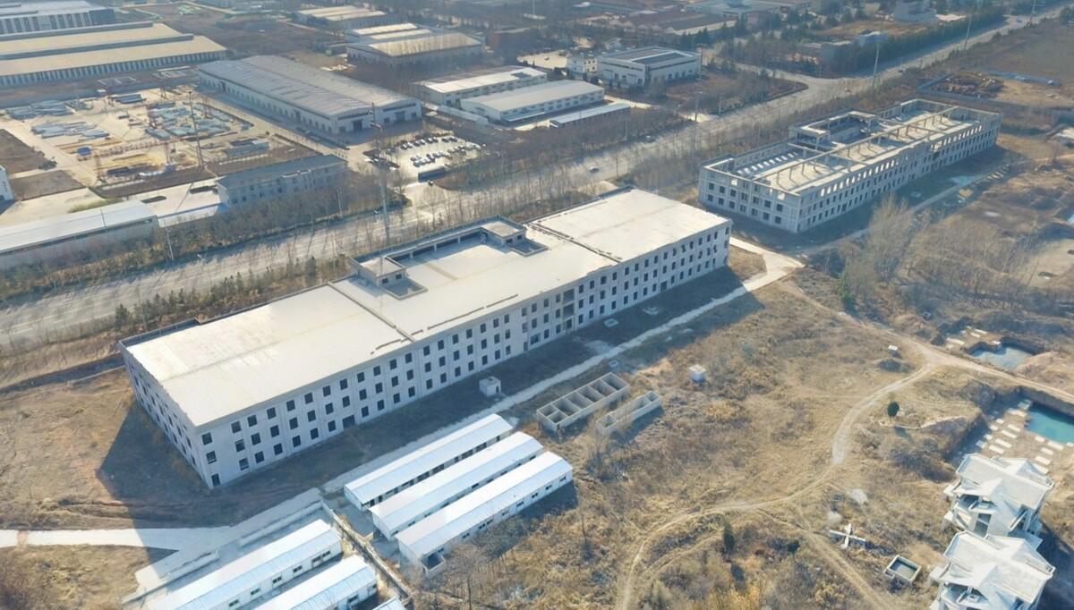 废弃厂房改造康养配套 / 栖城设计