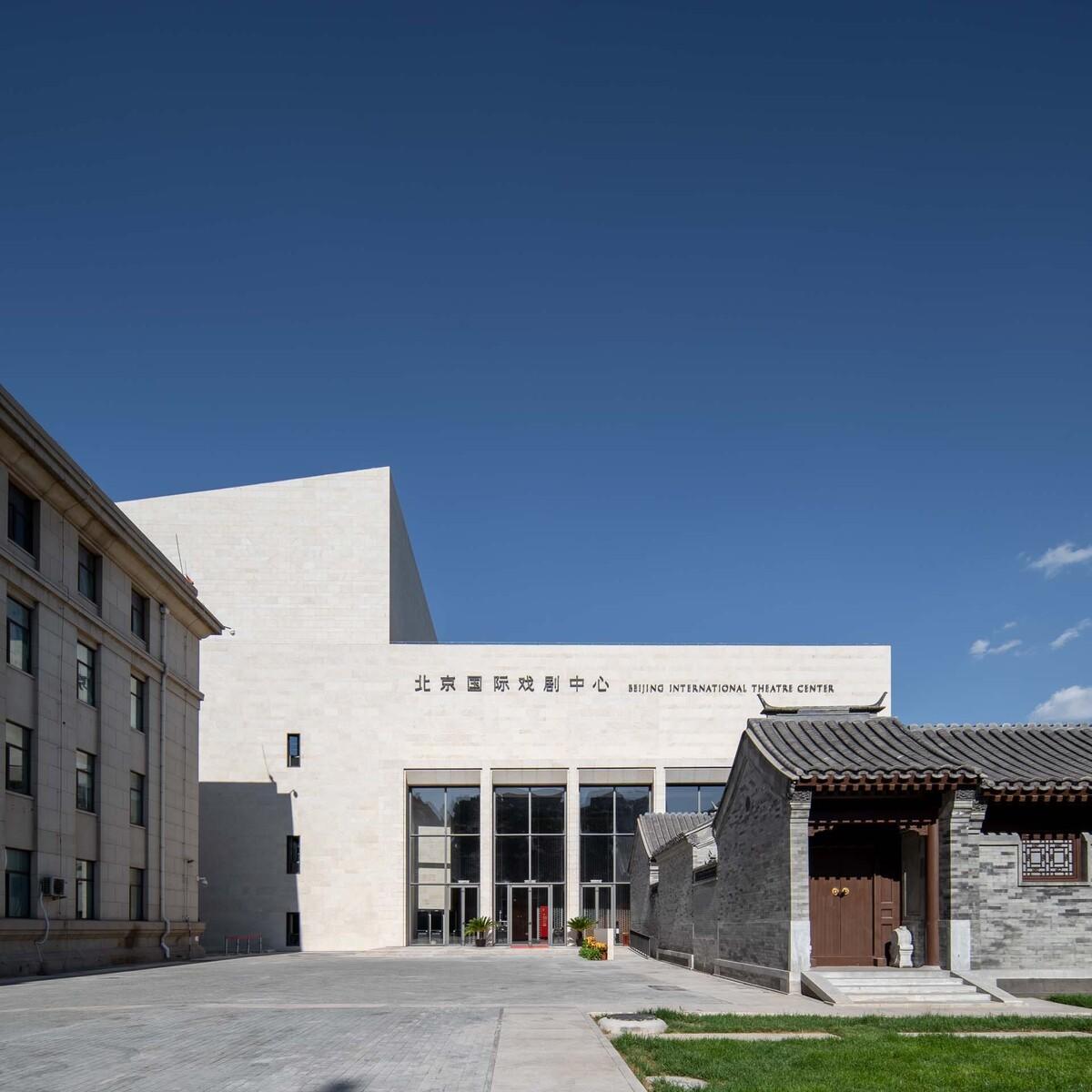 北京国际戏剧中心 / 北京市建筑设计研究院胡越工作室