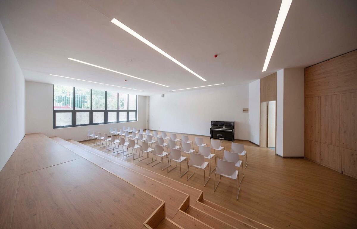 友兰中学图艺综合楼 / WAU建筑事务所