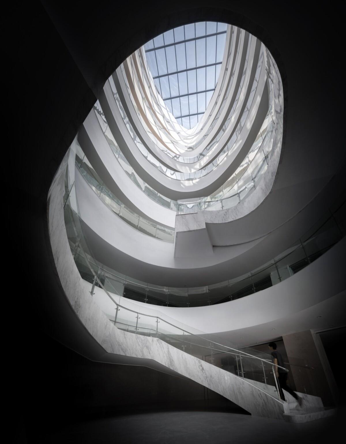 国方电子研发中心 / 平介设计，苏州大学建筑学院