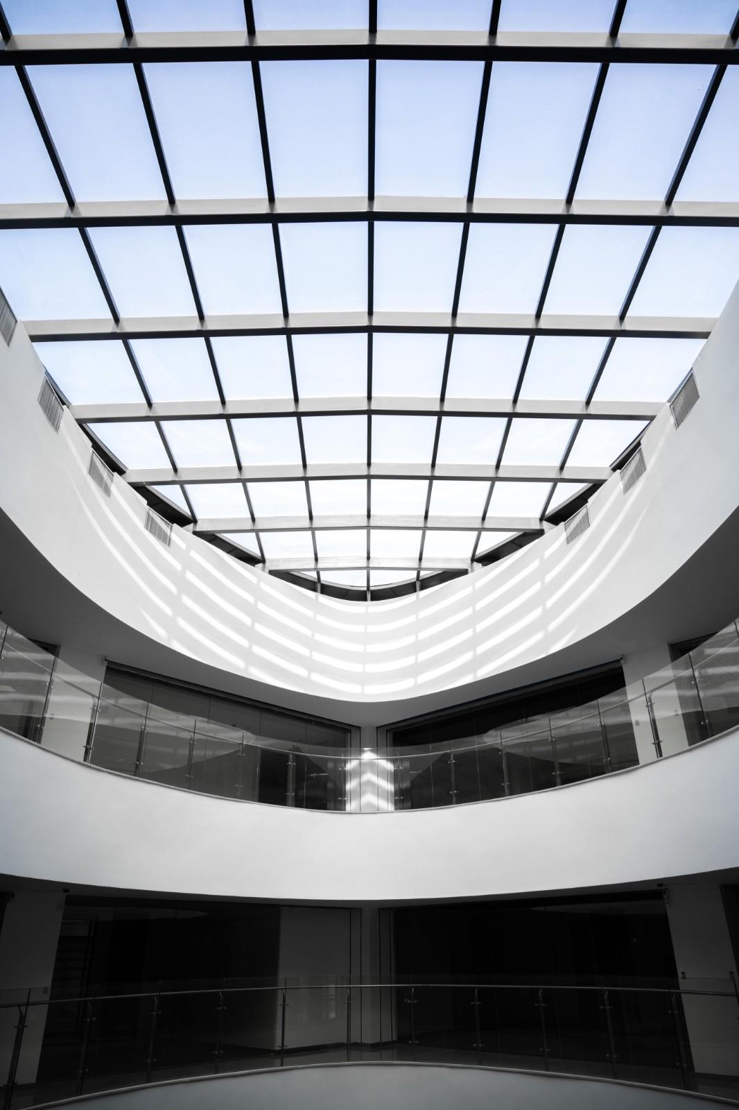 国方电子研发中心 / 平介设计，苏州大学建筑学院
