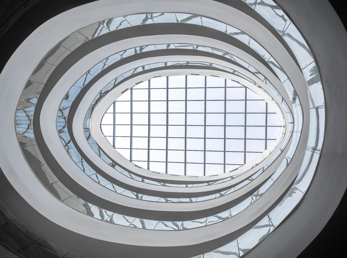 国方电子研发中心 / 平介设计，苏州大学建筑学院