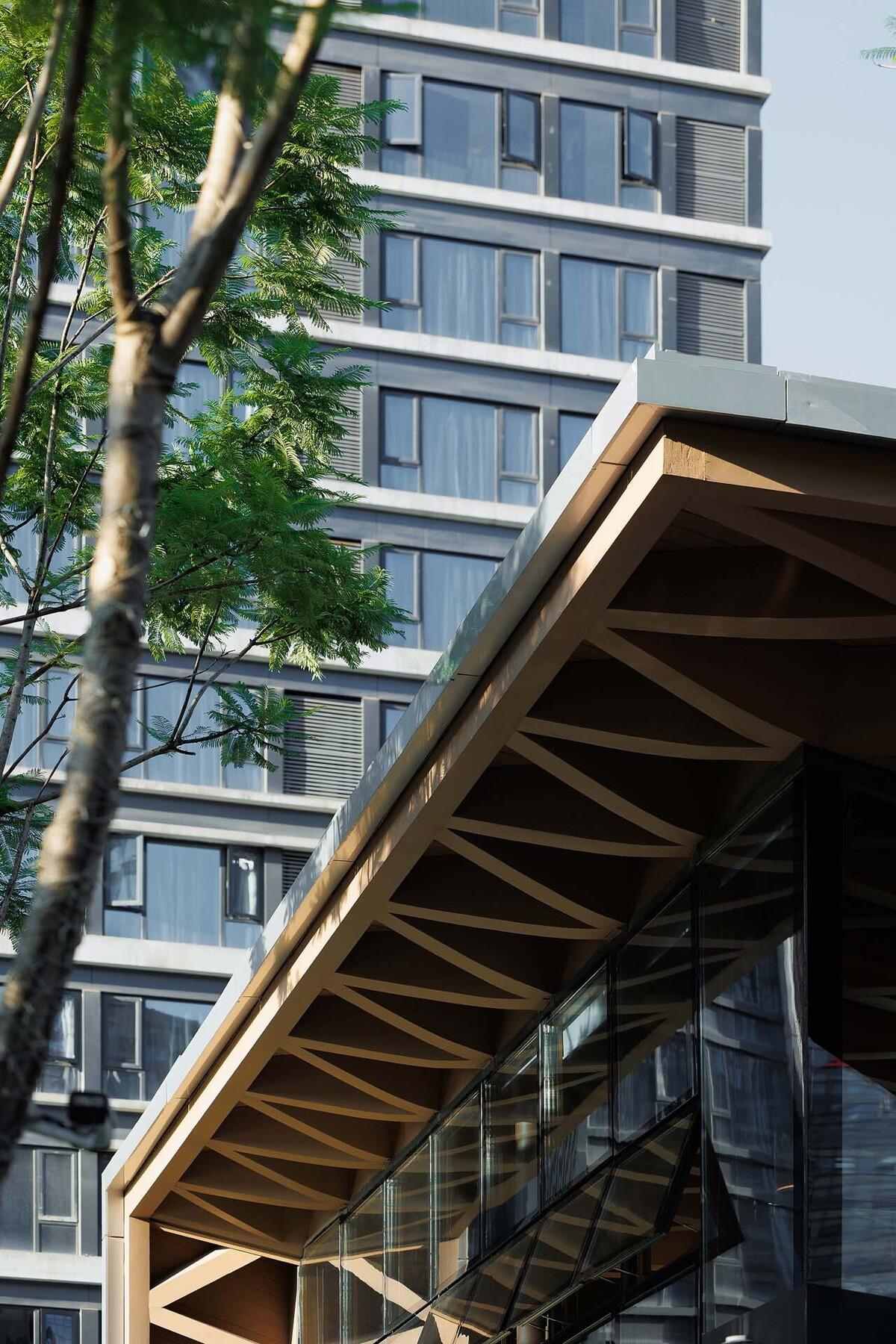 交子大道木屋顶餐厅 / 致野建筑