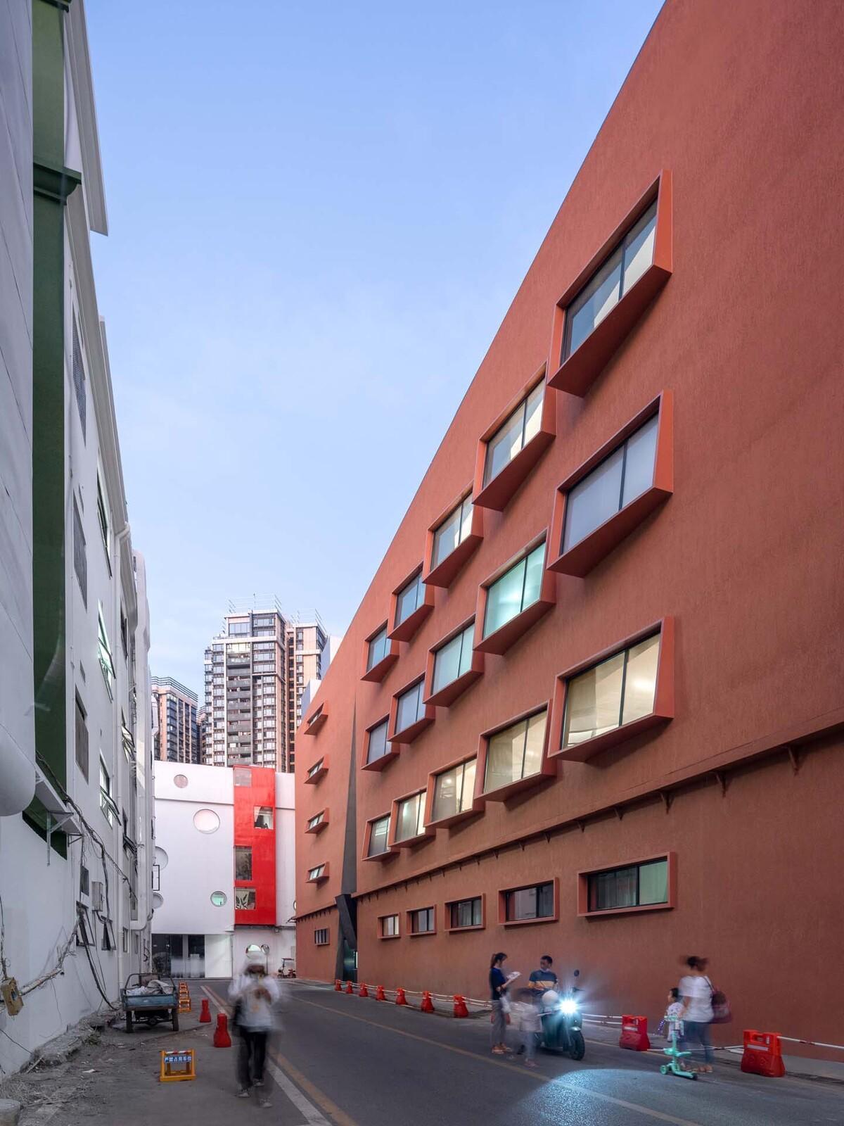 东财工业区7#8#楼改造 / 深圳对角线建筑设计