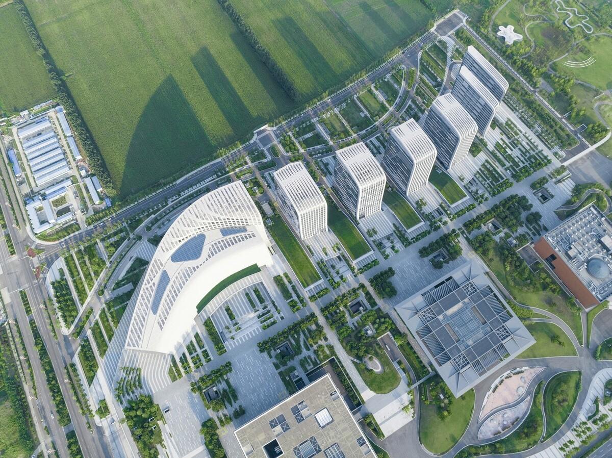 高山流水、兼收并蓄的城市文化新名片—济宁市文化中心三期文化产业园 / Laguarda.Low Architects (LLA)