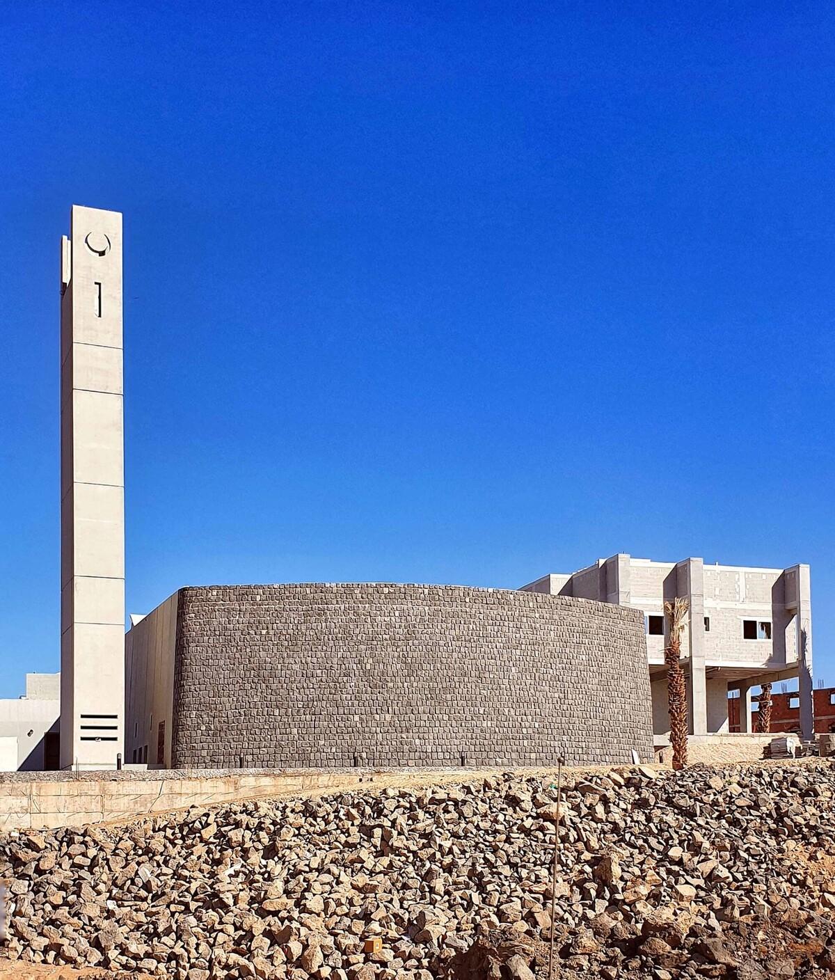 光与石，Al Gharra 清真寺 / Mohammed Ibrahim Shafee Architectural Office