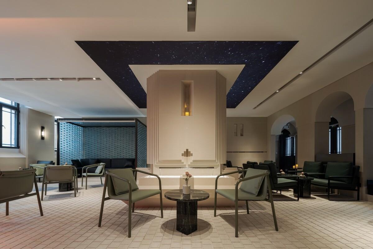 Piazza in a room：Mapoly Coffee满坡栗咖啡(历史博物馆店) / Wutopia Lab