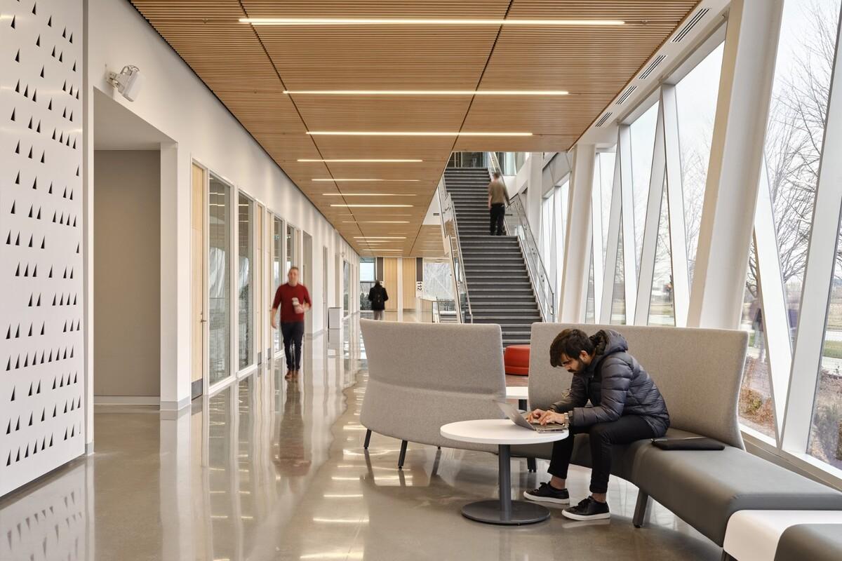 约克大学继续教育学院 / Perkins&Will