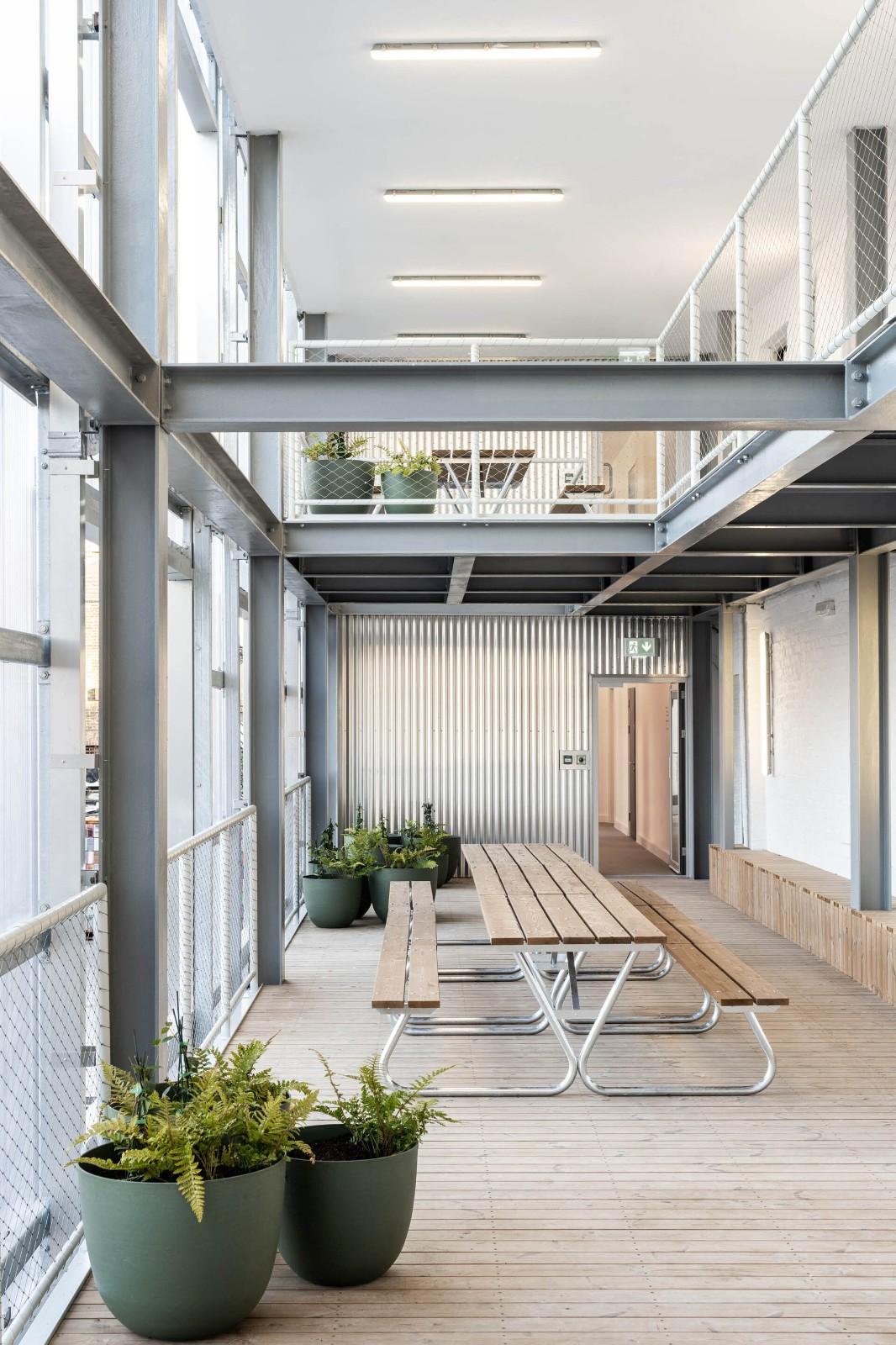 商业社区，Bradbury 工厂 / [Y/N] Studio