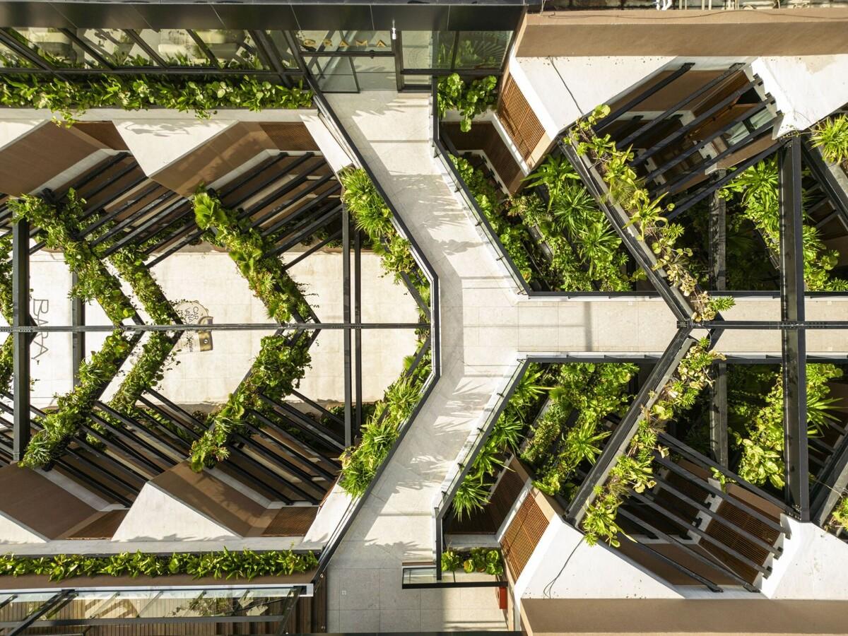 BA’RA 酒店 / Plan:b arquitectos