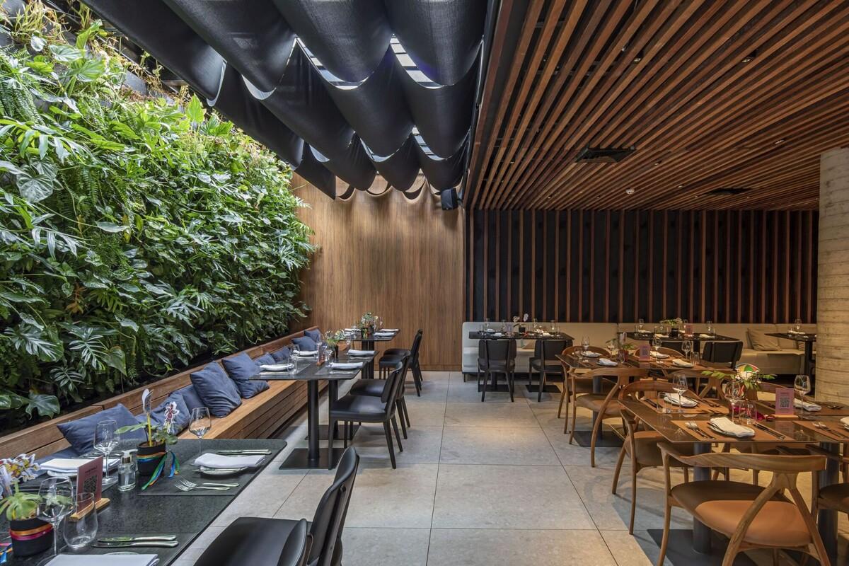 BA’RA 酒店 / Plan:b arquitectos