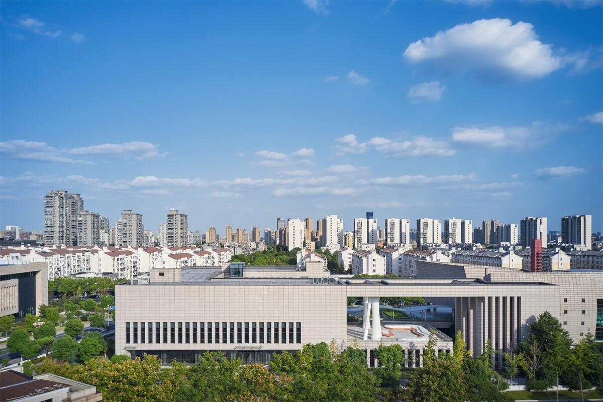 “纪念空间的更新重塑”嘉兴博物馆图书馆改扩建 / 秦洛峰-STI Studio+浙江省院