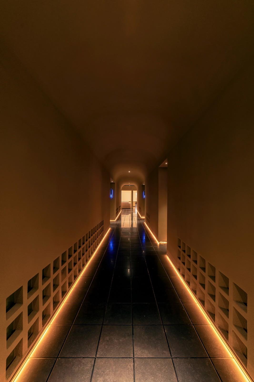 内向理疗SPA，沈阳 / 素造建筑