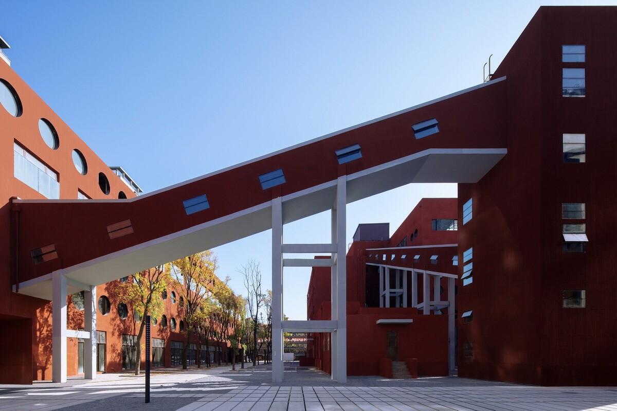 南小营供热厂改造，越界锦荟园 / 原地建筑