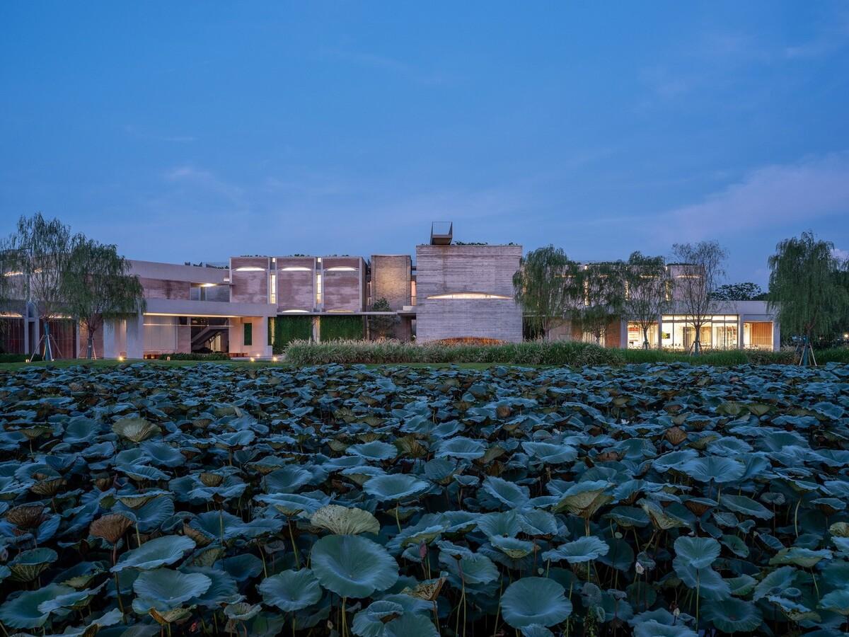 春阳台艺文中心  / 非常建筑
