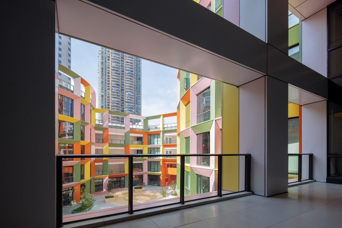 深圳妇儿大厦改造 / MVRDV
