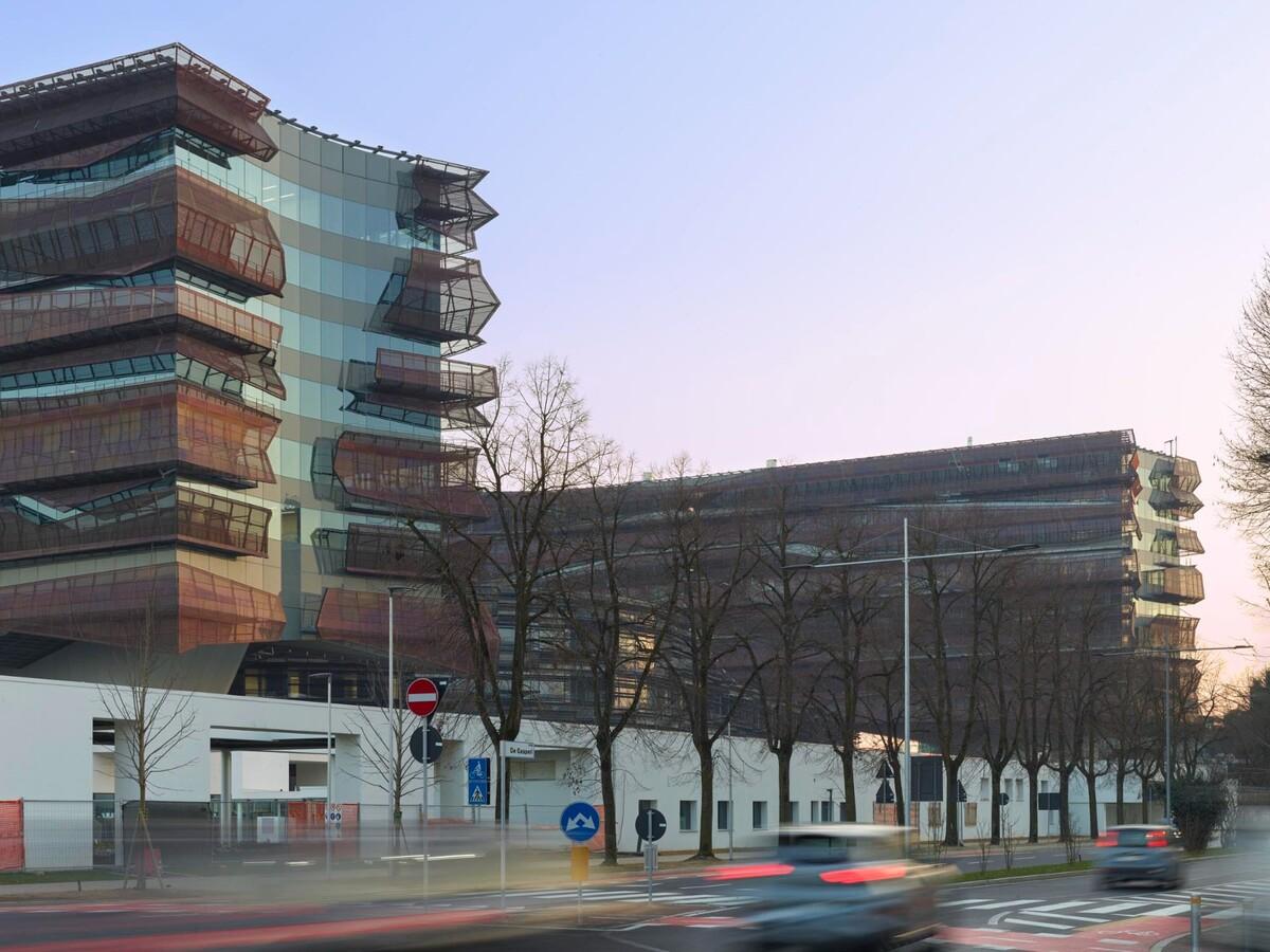 埃尼集团米兰总部 / Morphosis Architects