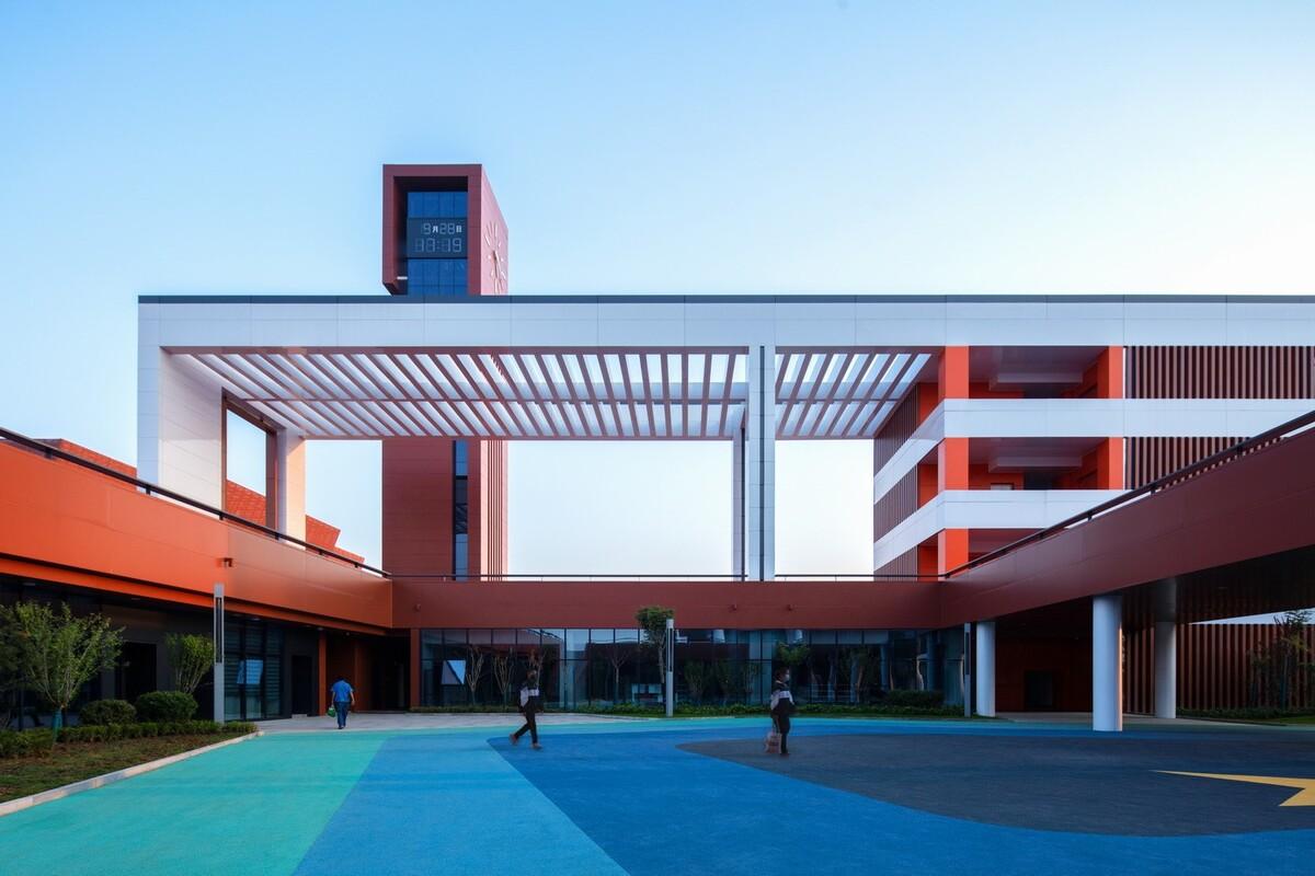 渤海实验学校（基础教育部） / 中科院建筑设计研究院有限公司