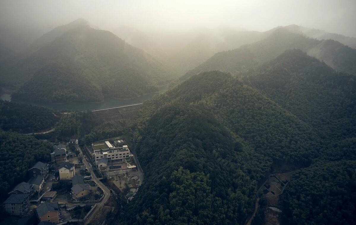 杭州青山青年社 / 间筑设计