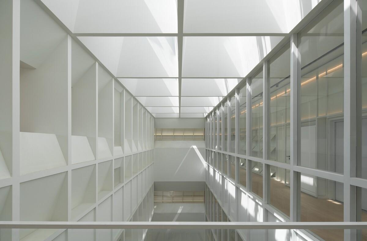 首创和园·平谷新城租赁住房社区图书馆 / 严旸建筑设计