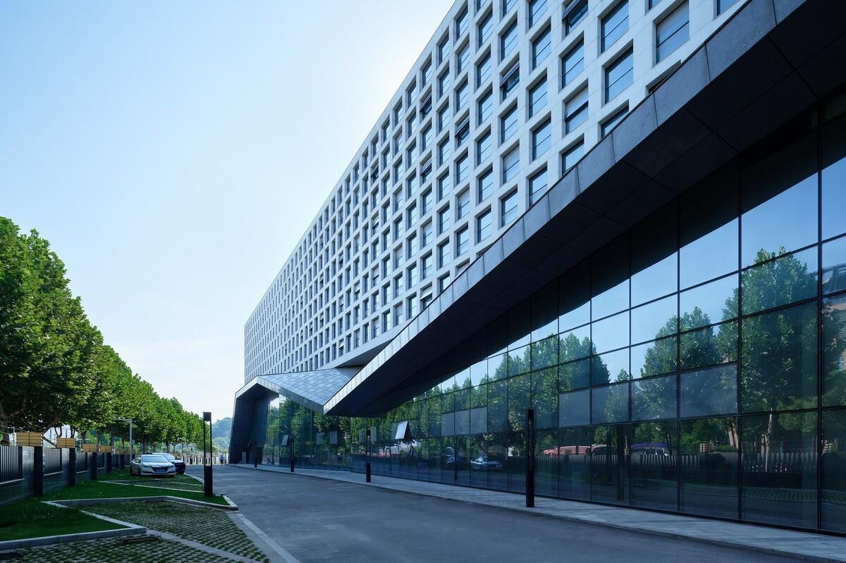 长沙JJM研发总部 / 单元建筑