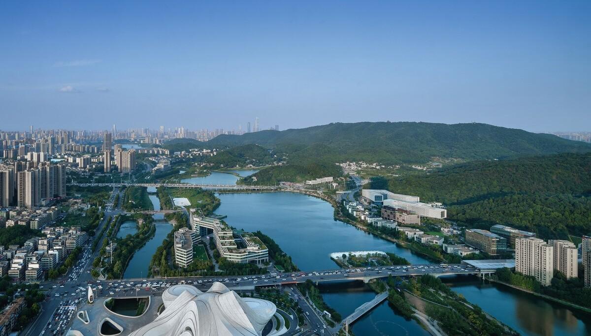 长沙JJM研发总部 / 单元建筑