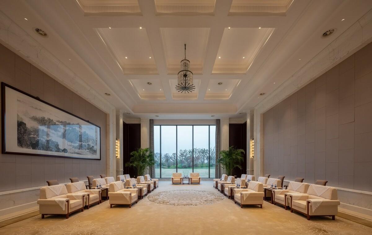 江南园中园·中吴宾馆 / 简和建筑