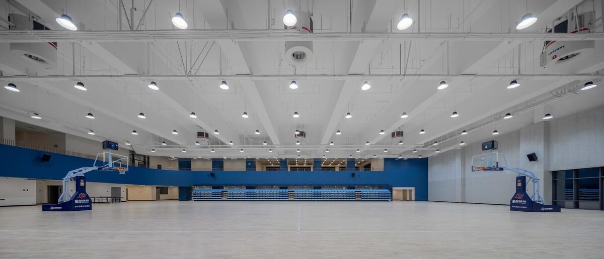 西安高新第一中学（高中部）改扩建 / 中国建筑西北设计研究院 屈培青工作室