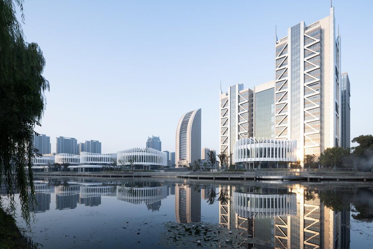 兰花阁：九流渡滨河艺术街区 / UUA建筑师事务所