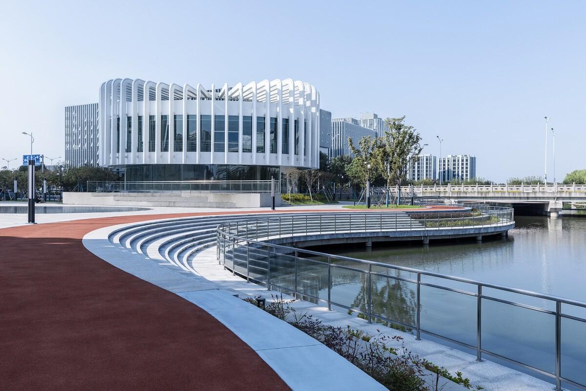 兰花阁：九流渡滨河艺术街区 / UUA建筑师事务所