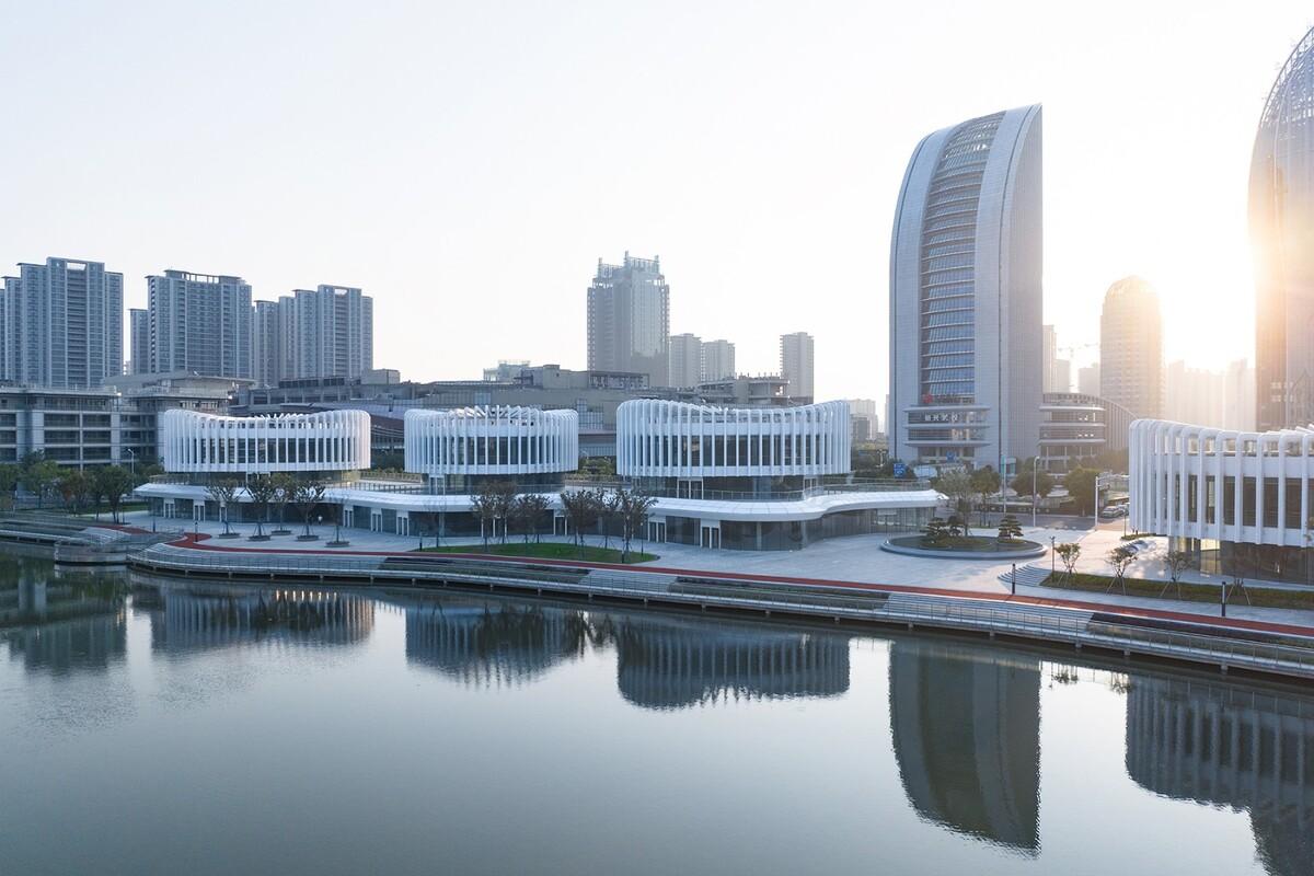 兰花阁：九流渡滨河艺术街区 / UUA建筑师事务所