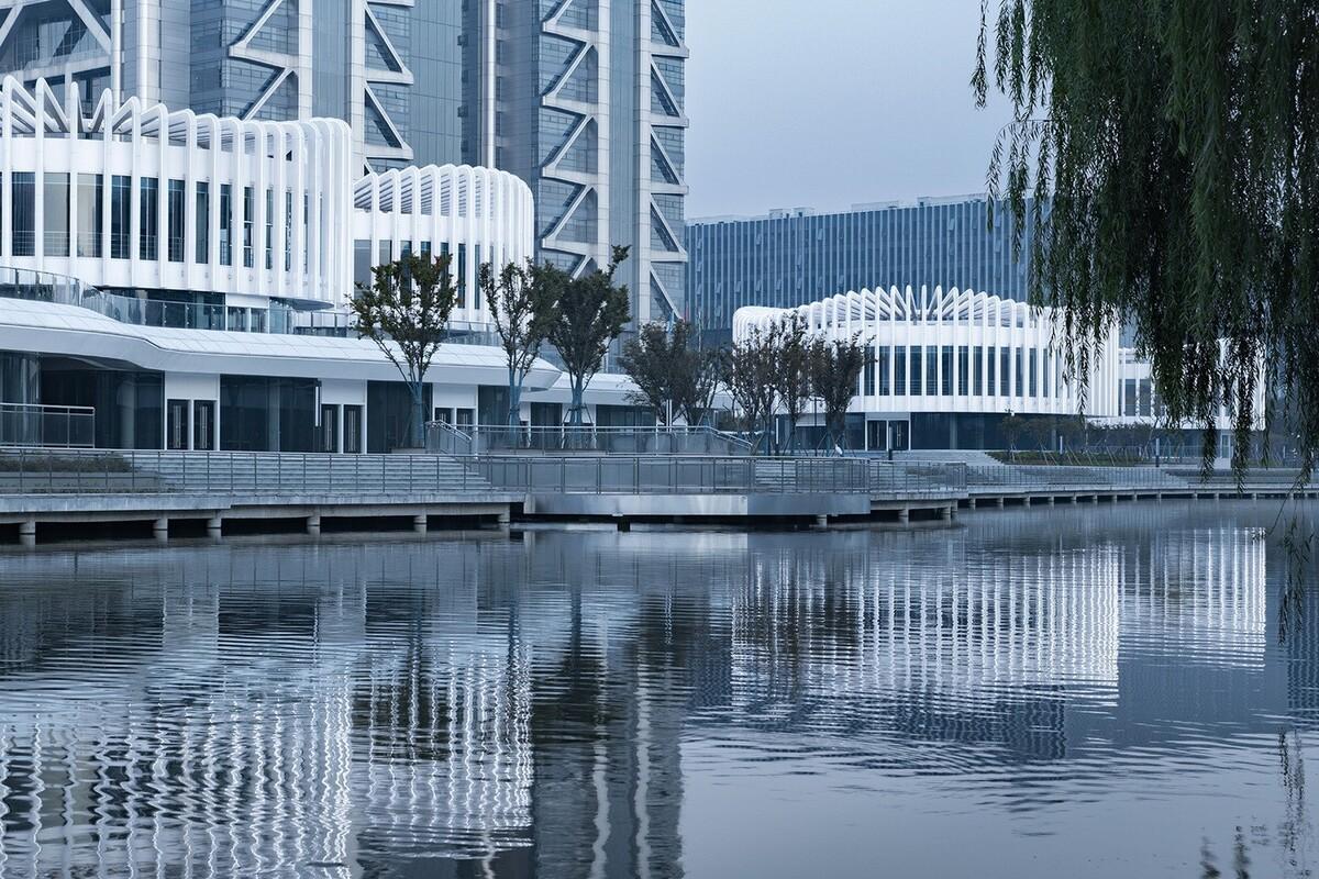 兰花阁：九流渡滨河艺术街区 / UUA建筑师事务所