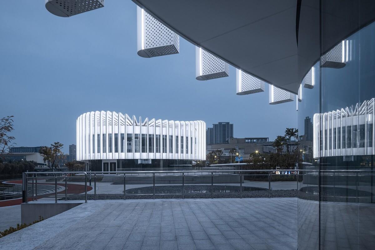 兰花阁：九流渡滨河艺术街区 / UUA建筑师事务所