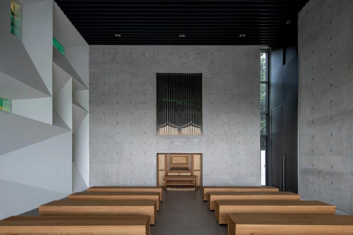 冥想小教堂 / Lee Eunseok + ATELIER KOMA