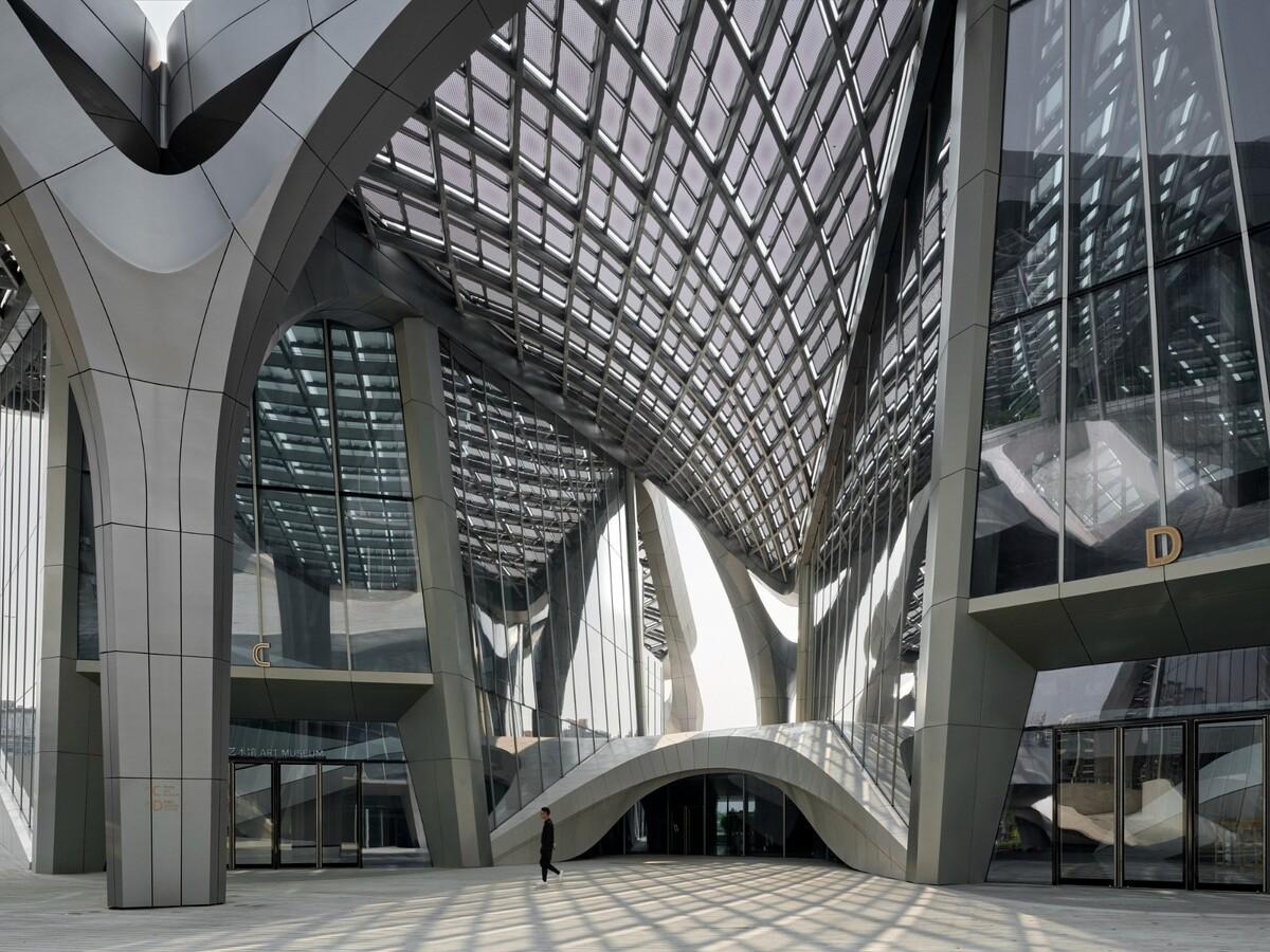 珠海金湾市民艺术中心 / 扎哈·哈迪德建筑事务所
