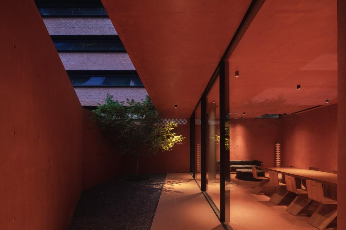 红盒子 / 米思建筑