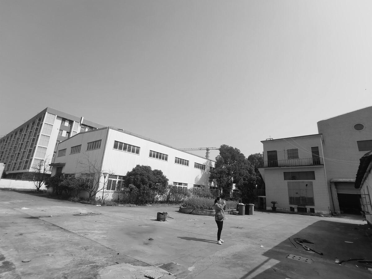 漂浮盒子：云境未来产业园区 / 格筑设计