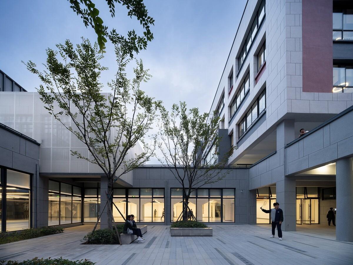 河南安阳振中学校 / 山东建筑大学建筑城规学院象外营造工作室