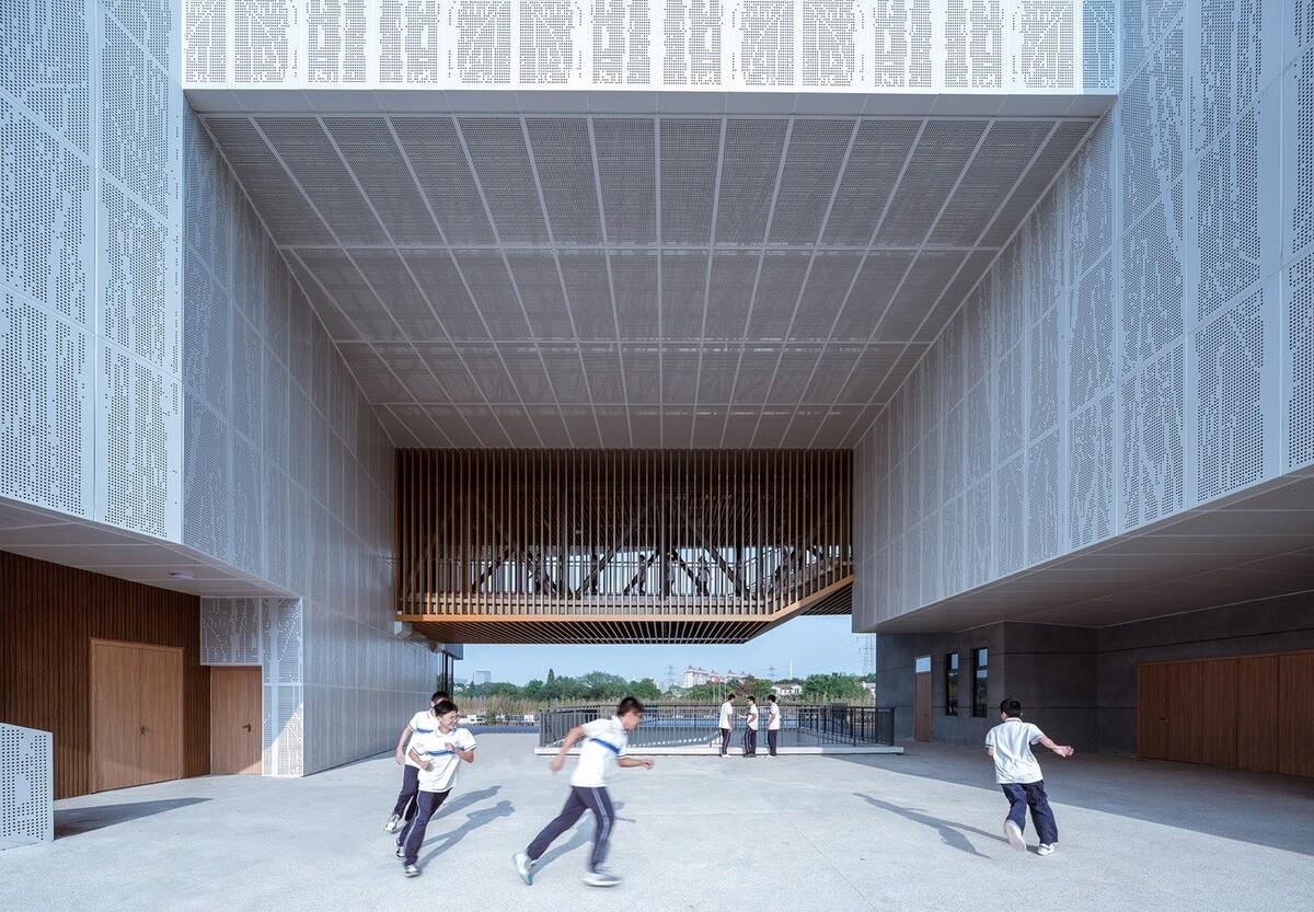 杭州中泰中学建筑设计 / LZGC量子构城设计事务所+浙江建院建筑规划设计院