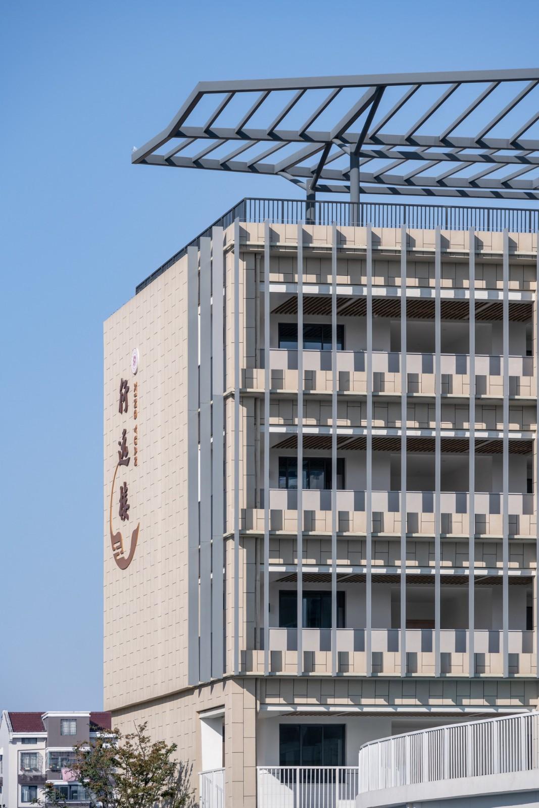 扬名实验学校 / 米丈建筑