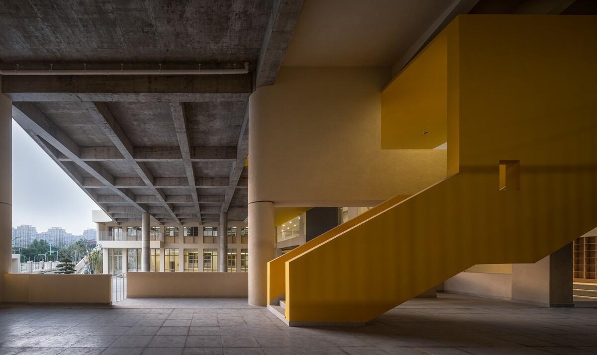 江苏省南京市文齐路小学 / 荣朝晖工作室