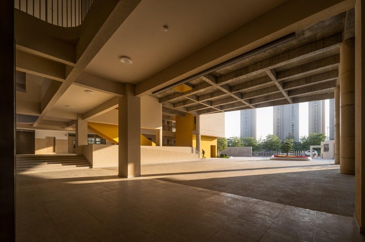 江苏省南京市文齐路小学 / 荣朝晖工作室