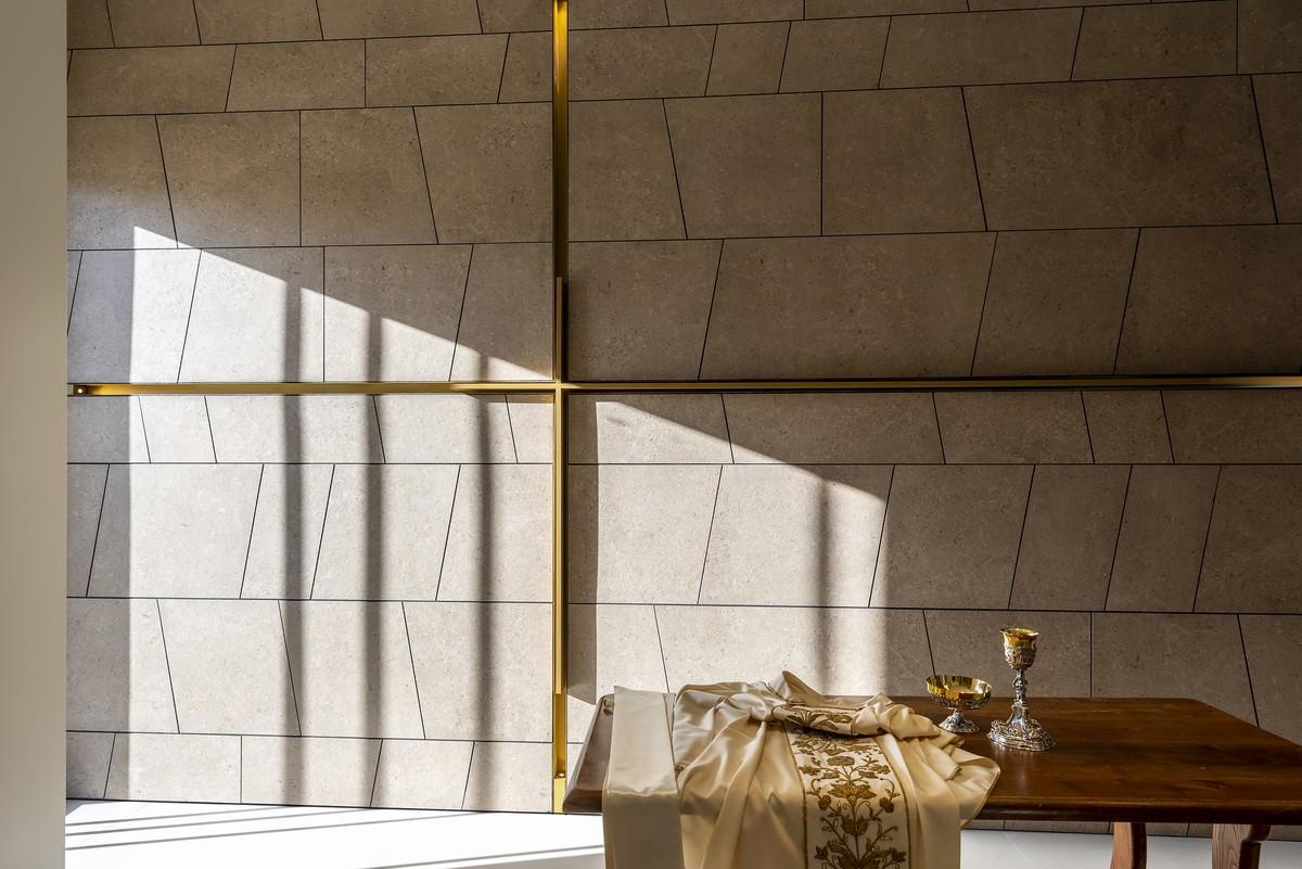 Redemptoris Mater 教堂 / Studio Kuadra